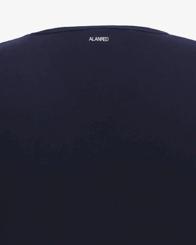 Alan Red logo detail on the back of the navy Vermont T-shirt
