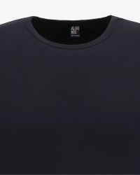 Crew-neck detail of the men's navy Olbia long-sleeve T-shirt by Alan Red