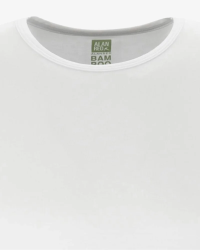 Crew-neck detail of the men's white Bilbao bamboo T-shirt by Alan Red