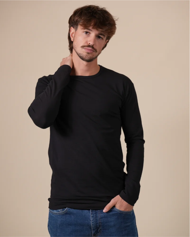 Front view of the Alan Red Olbia men's black long-sleeve T-shirt