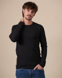 Front view of the Alan Red Olbia men's black long-sleeve T-shirt