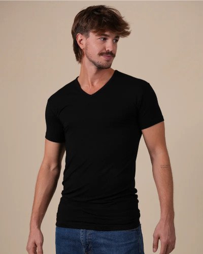 Alan Red Baltimora navy men's T-shirt worn, front view