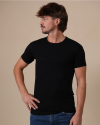 Alan Red Bilbao black men's T-shirt worn, front view