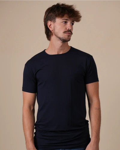 Alan Red Bilbao navy men's T-shirt worn, front view