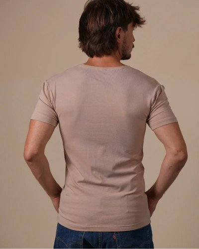Alan Red NOV skin-tone men's T-shirt worn, back view