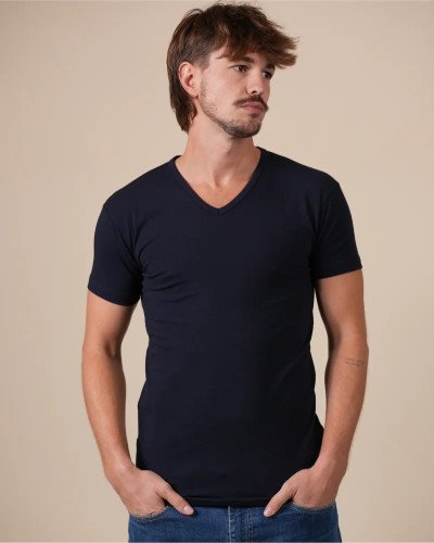 Alan Red Oakville navy blue men's high crew-neck T-shirt, front view