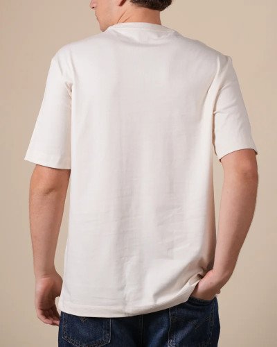 Alan Red Vanice ecru men's T-shirt worn, back view