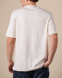 Alan Red Vanice ecru men's T-shirt worn, back view