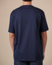 Alan Red Vanice deep blue men's T-shirt worn, back view